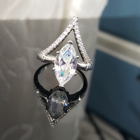 Jewelry - White Sapphires